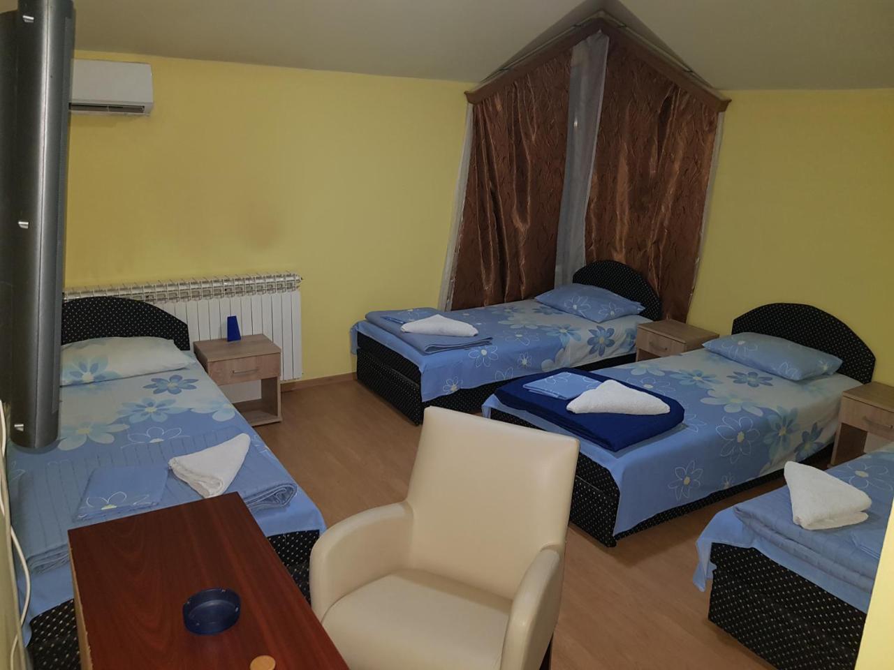 Motel Magistrala Doboj Buitenkant foto